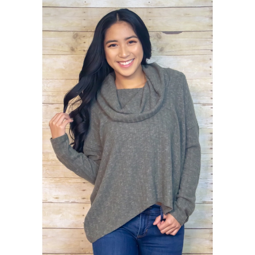 Long Sleeve Gray Turtleneck
